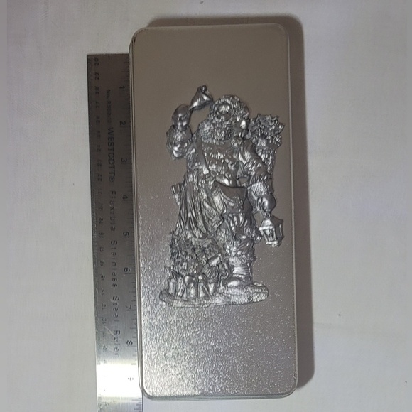 Vintage 1998 GBD Pewter Santa on Silver Tin Box - Picture 6 of 12